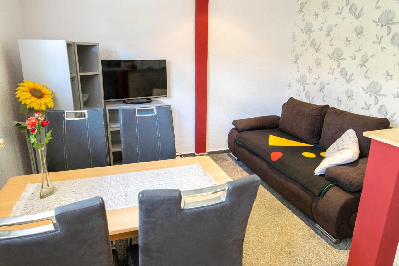 Ferienwohnung Am Greifswalder Bodden ルブミン エクステリア 写真