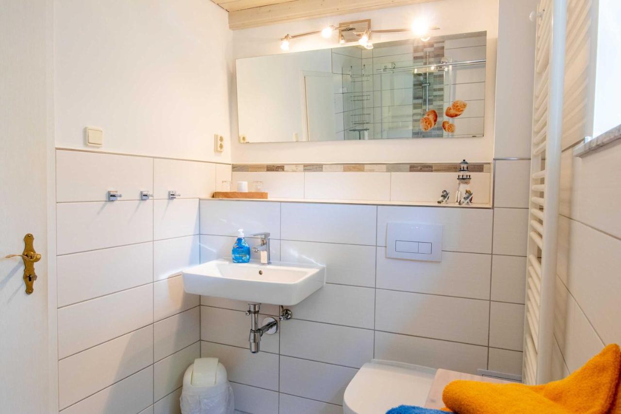 Ferienwohnung Am Greifswalder Bodden ルブミン エクステリア 写真
